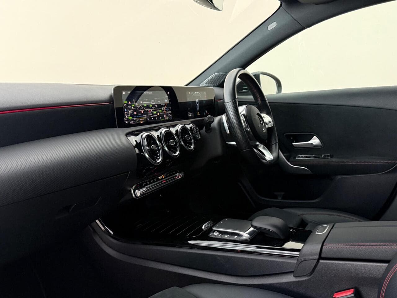 Mercedes-Benz A Class thumbnail Interior Front