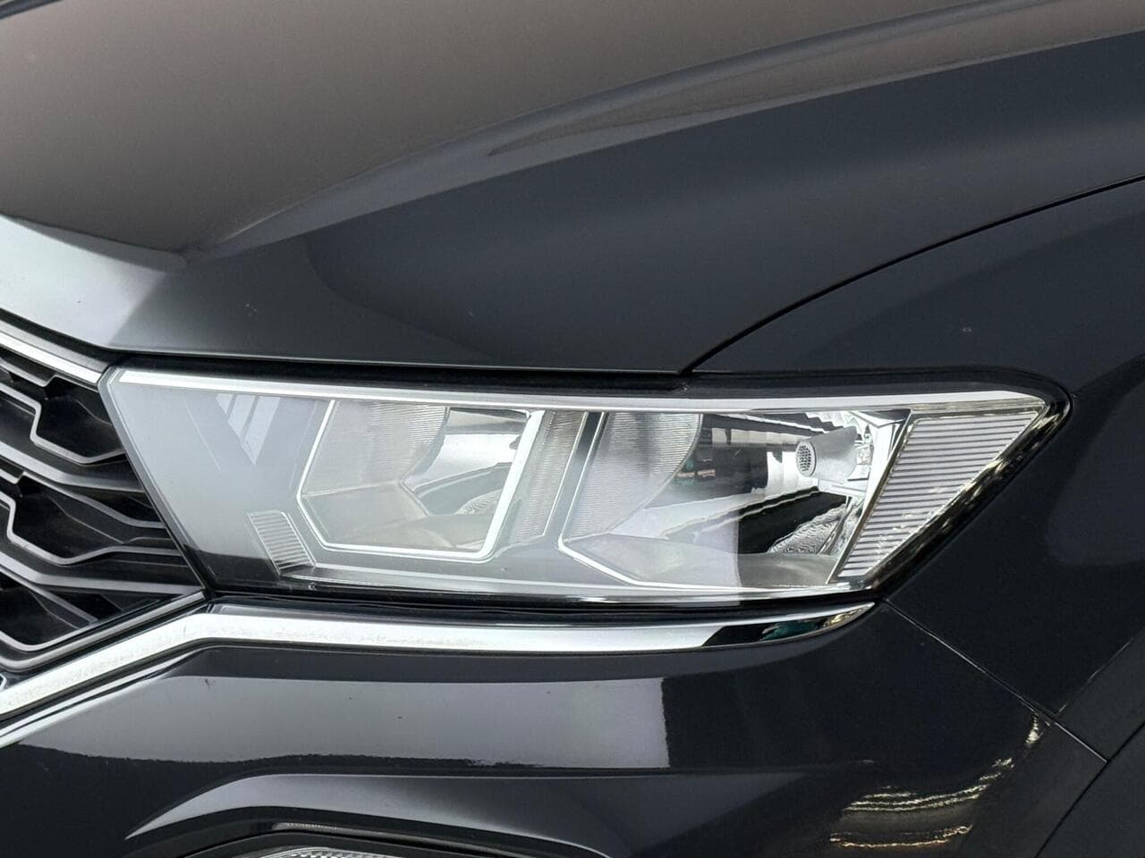 Volkswagen T-Roc thumbnail Lights Front