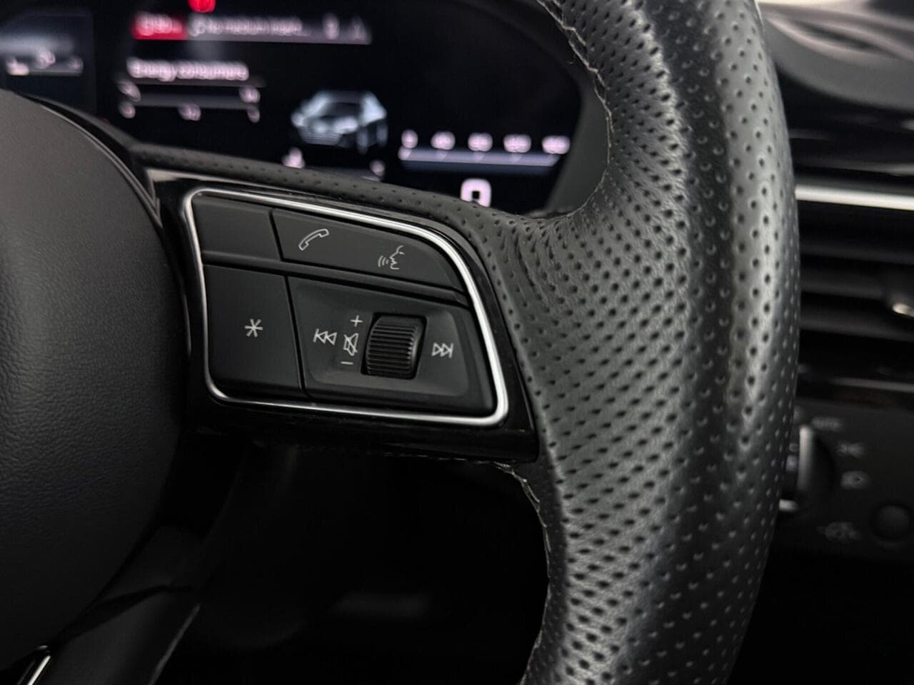 Audi A4 thumbnail Misc Controls
