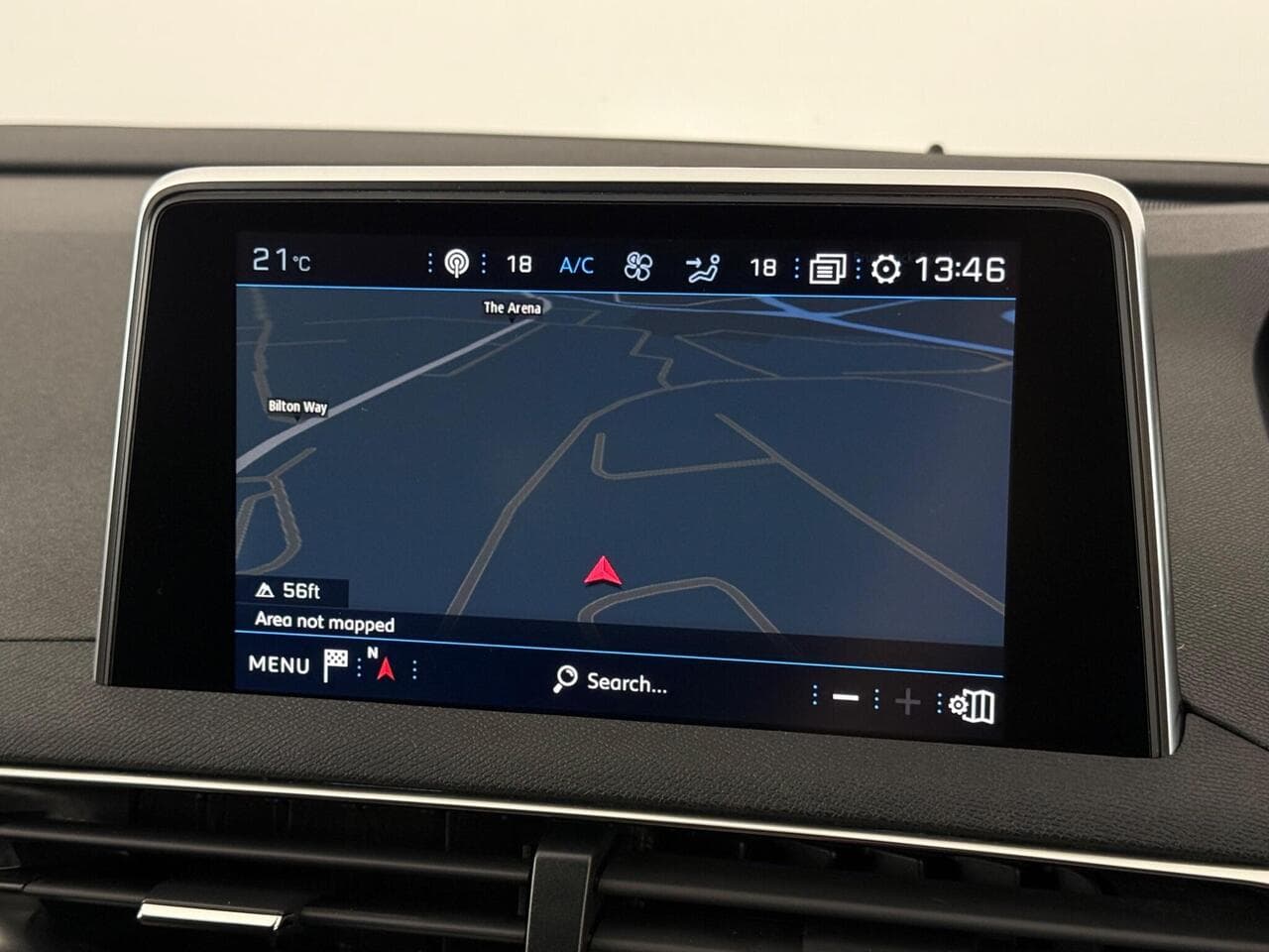 Peugeot 5008 thumbnail Infotainment System