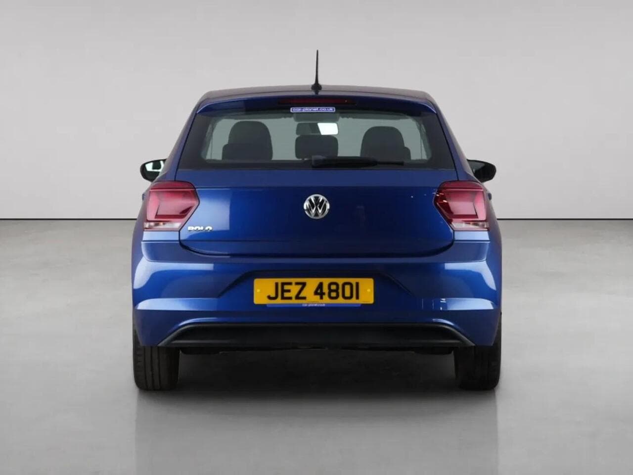 Volkswagen Polo thumbnail Rear
