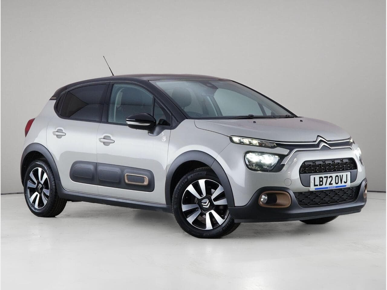 Citroen C3 - Citroen C3 1.2 PureTech C-Series Edition Euro 6 (s/s) 5dr