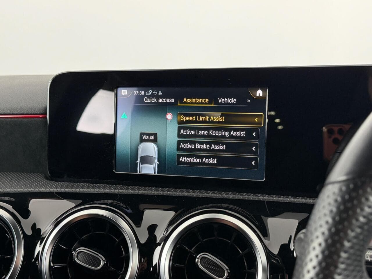 Mercedes-Benz A Class thumbnail Infotainment System