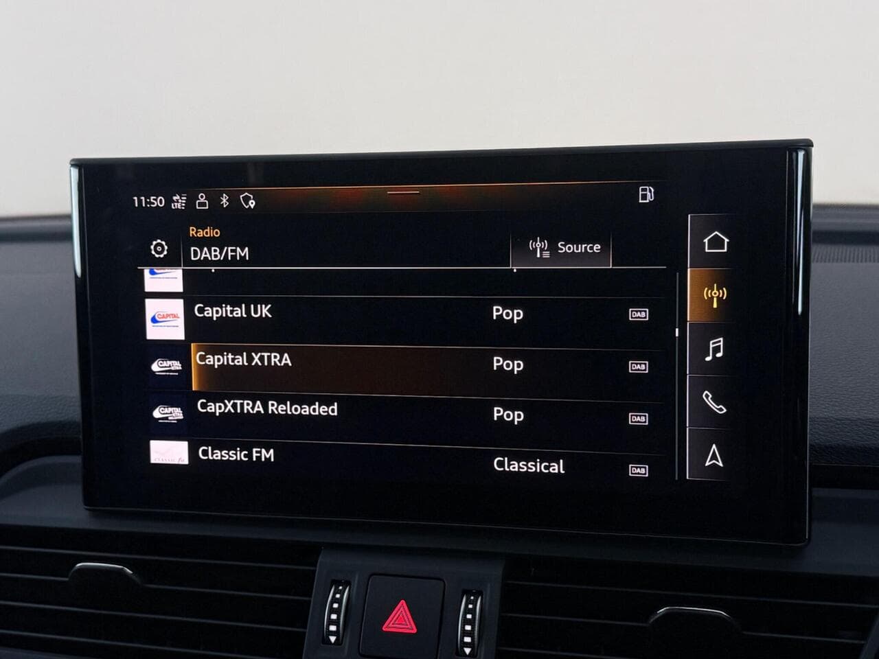 Audi Q5 thumbnail Infotainment System