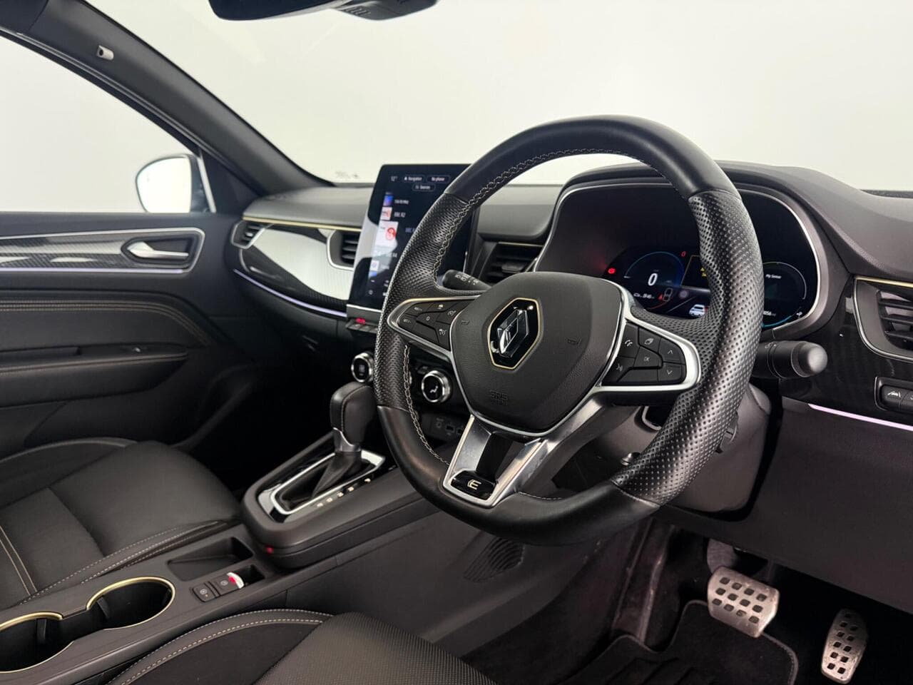 Renault Arkana thumbnail Interior Front
