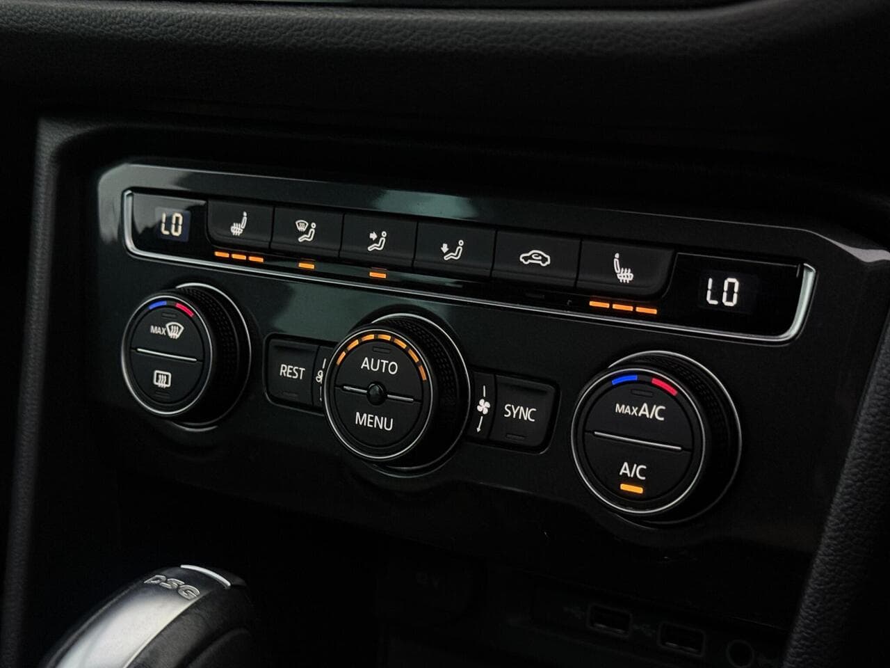 Volkswagen Tiguan thumbnail Misc Controls