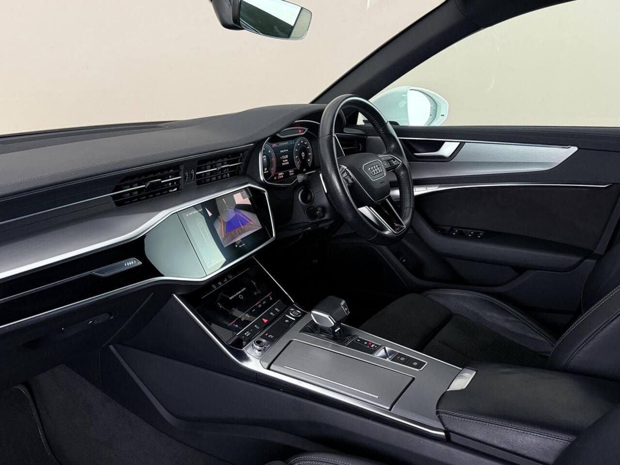 Audi A6 Avant thumbnail Interior Front