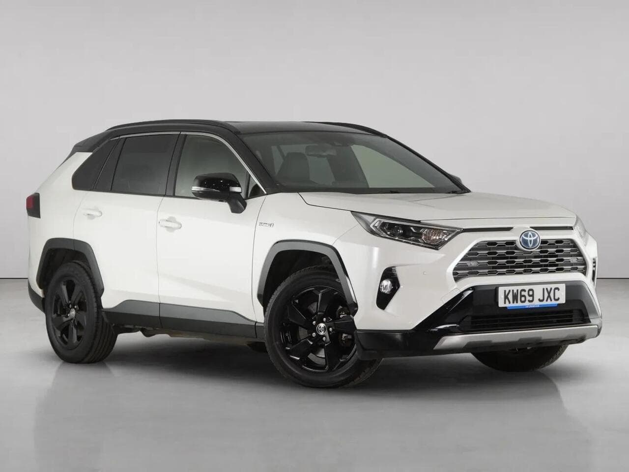 Toyota RAV4 - Toyota RAV4 2.5 VVT-h Dynamic SUV 5dr Petrol Hybrid CVT 4WD Euro 6 (s/s) (222 ps)