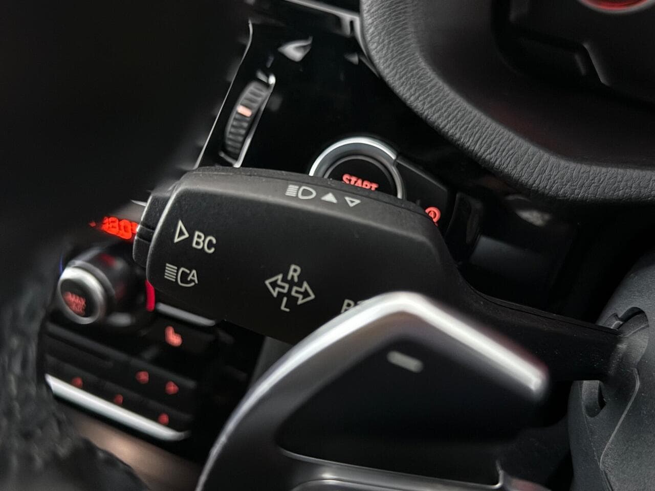 BMW X4 thumbnail Misc Controls