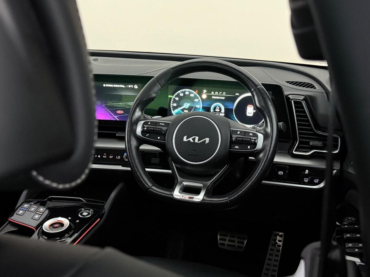 Kia Sportage thumbnail Steering Wheel