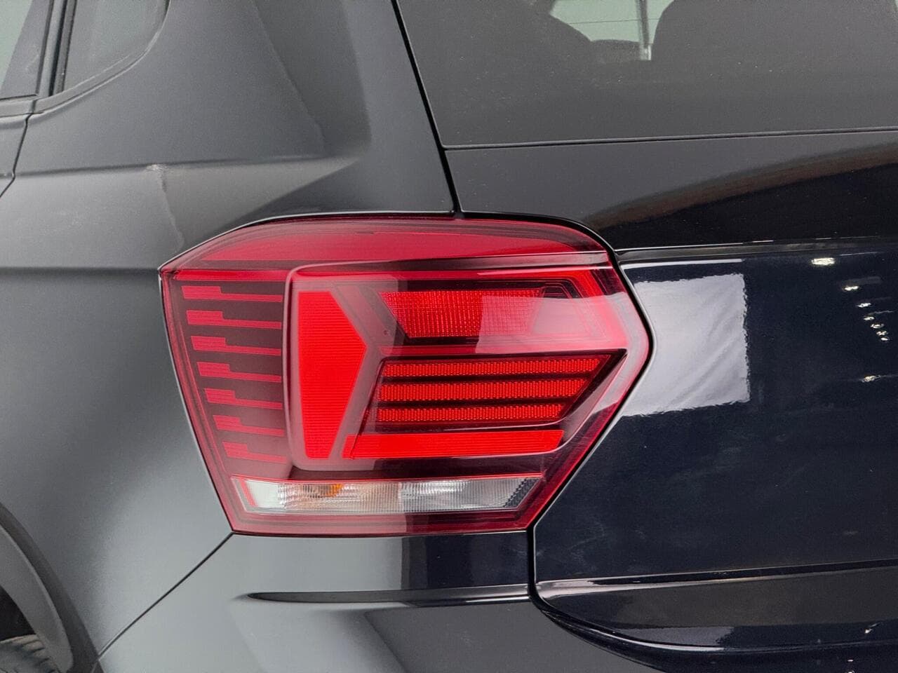Volkswagen Polo thumbnail Lights Rear