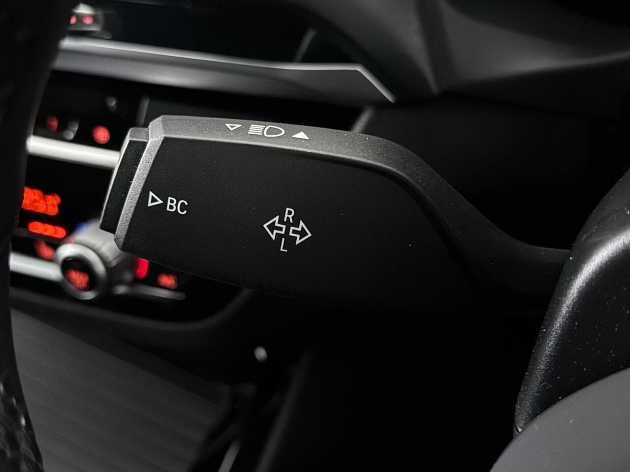 BMW X3 thumbnail Misc Controls