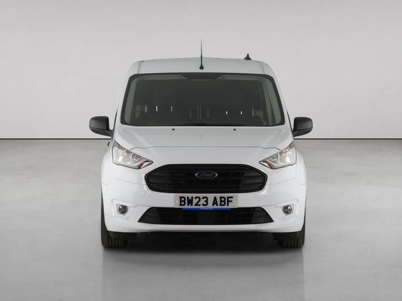 Ford Transit Connect thumbnail Front