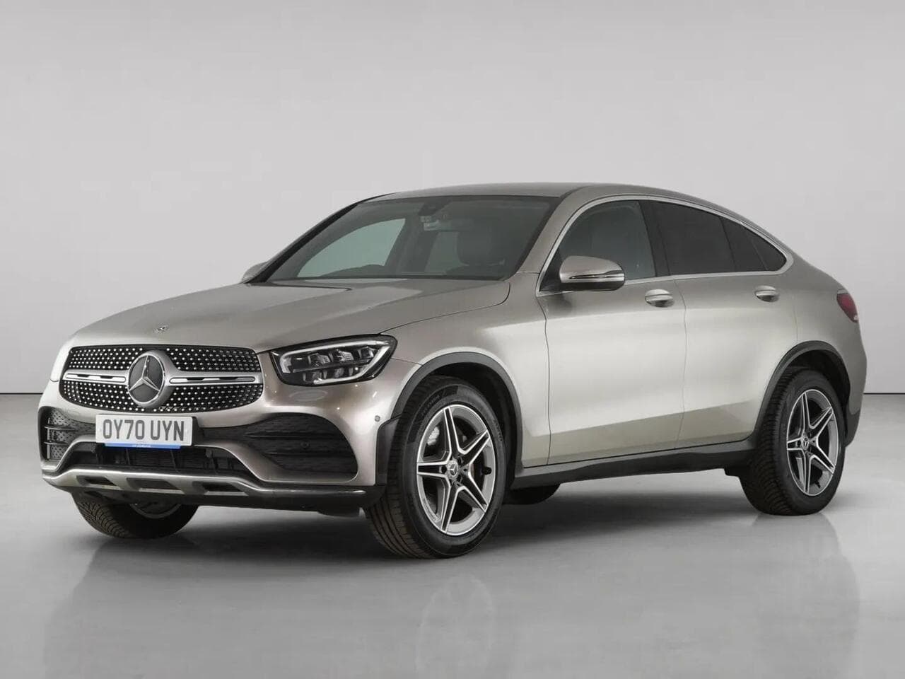 Mercedes-Benz GLC thumbnail Front Left