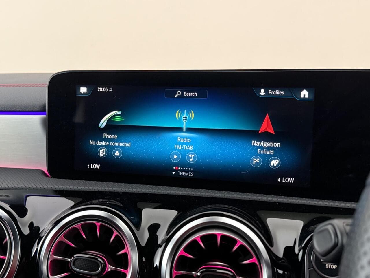 Mercedes-Benz CLA thumbnail Infotainment System