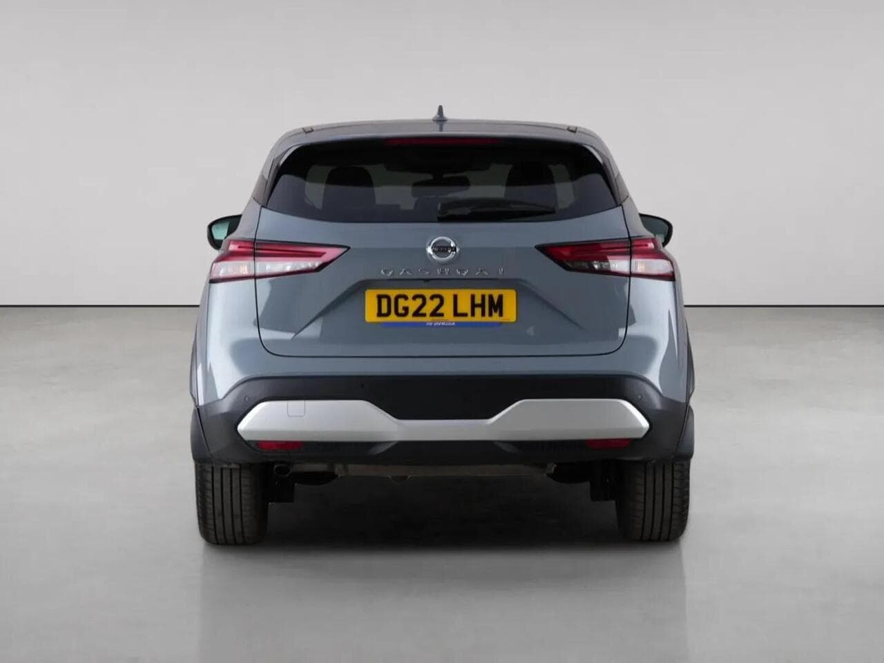 Nissan Qashqai thumbnail Rear