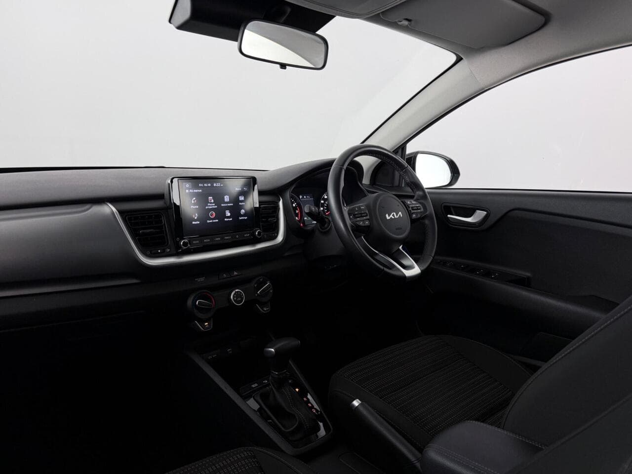 Kia Stonic thumbnail Interior Front