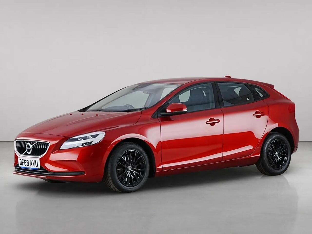 Volvo V40 thumbnail Front Left