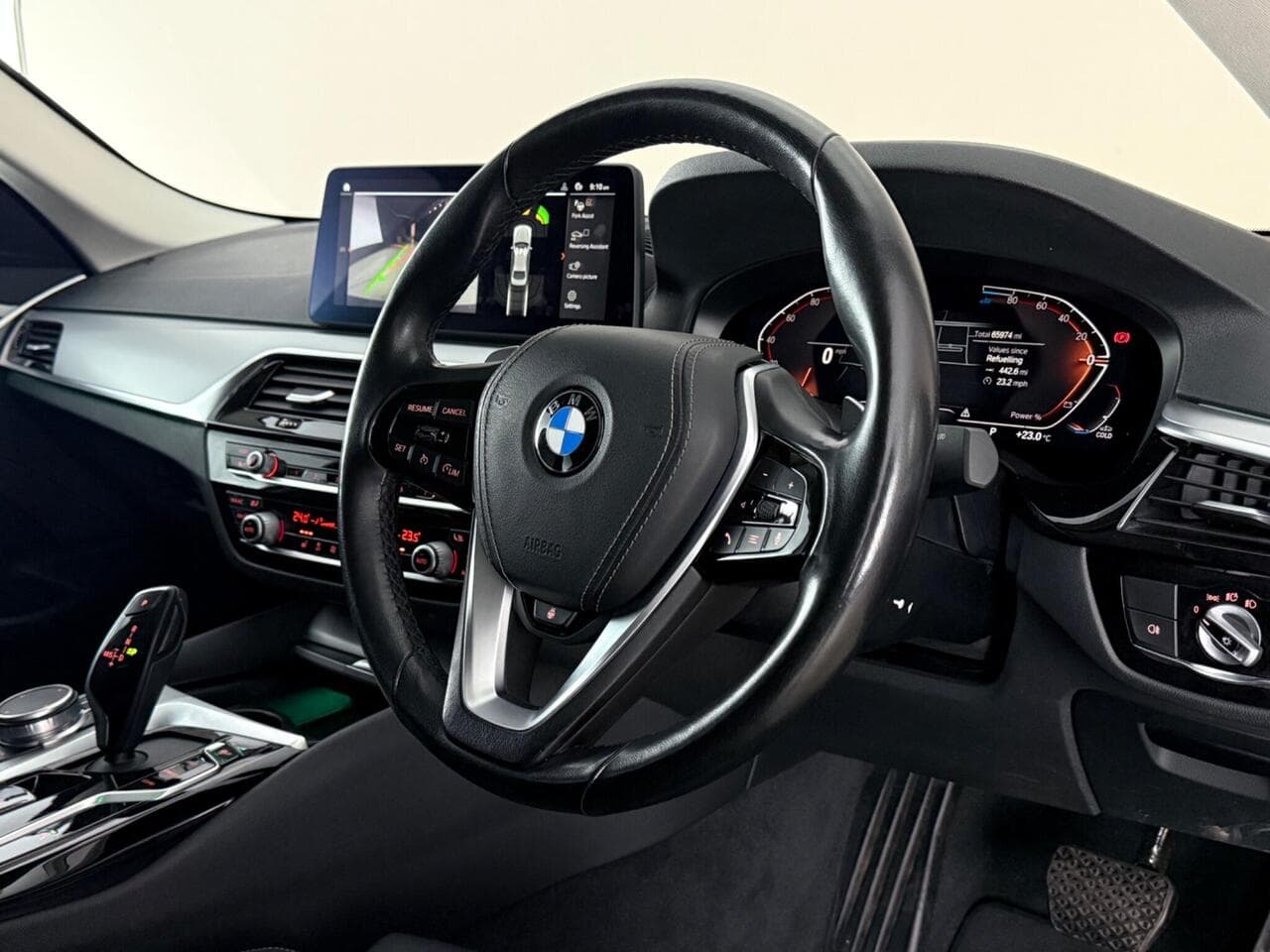 BMW 5 Series thumbnail Steering Wheel