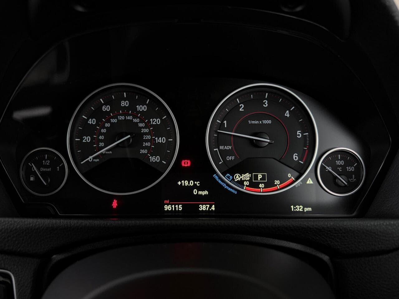 BMW 3 Series thumbnail Driver Instruments