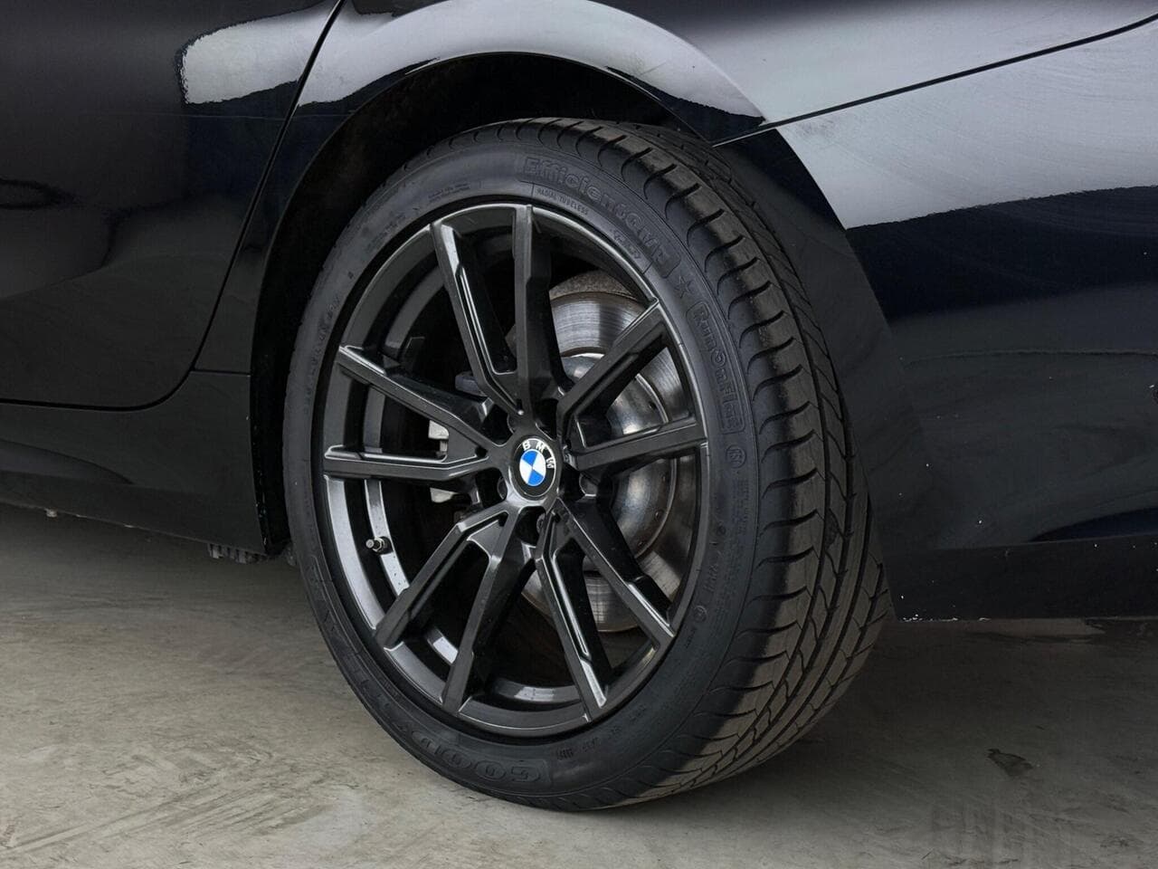 BMW 3 Series thumbnail Wheel