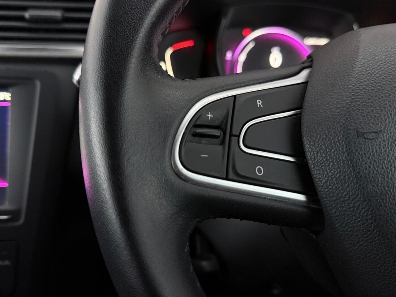 Renault Kadjar thumbnail Misc Controls