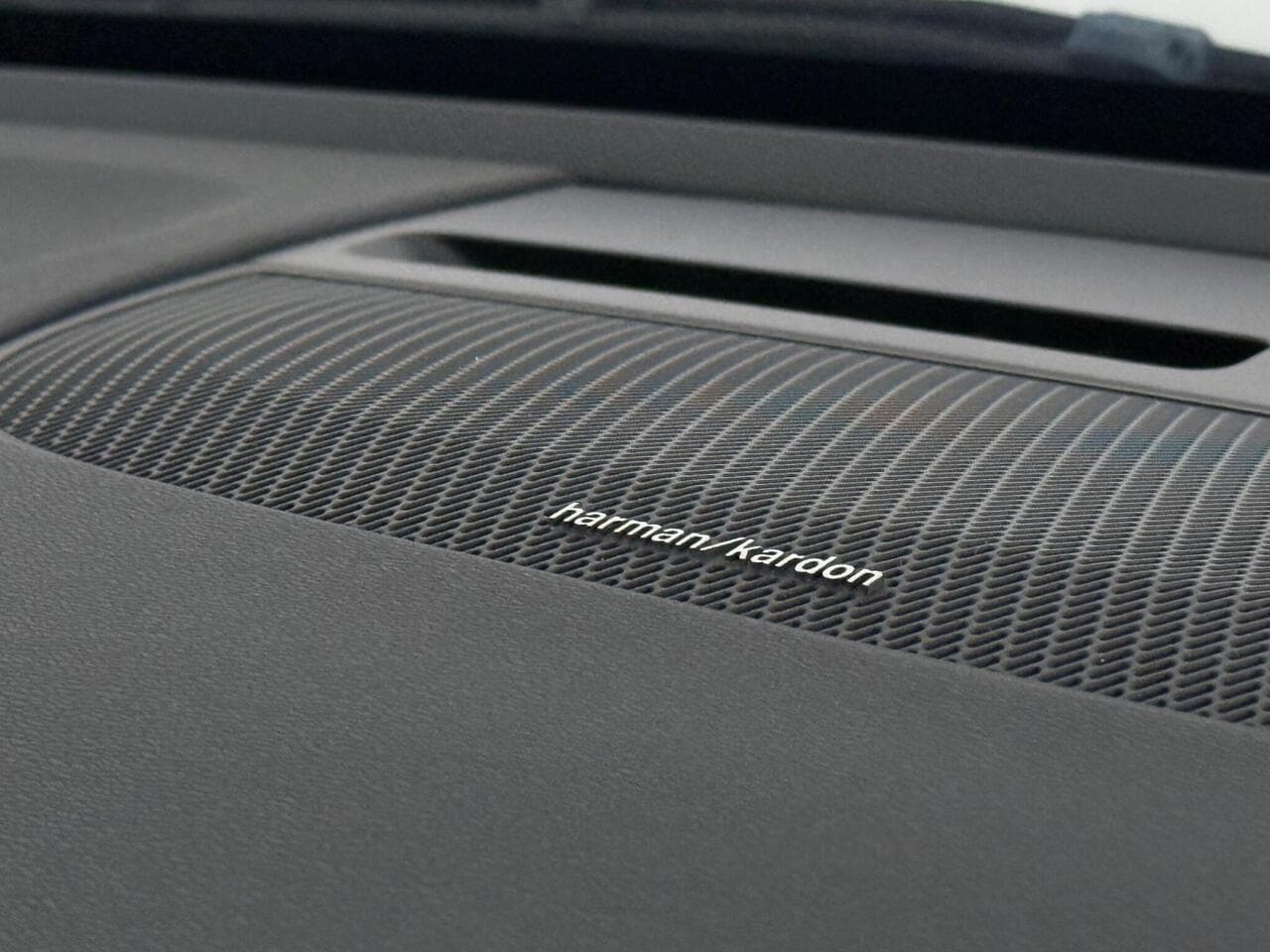 Volvo XC40 thumbnail Inconclusive
