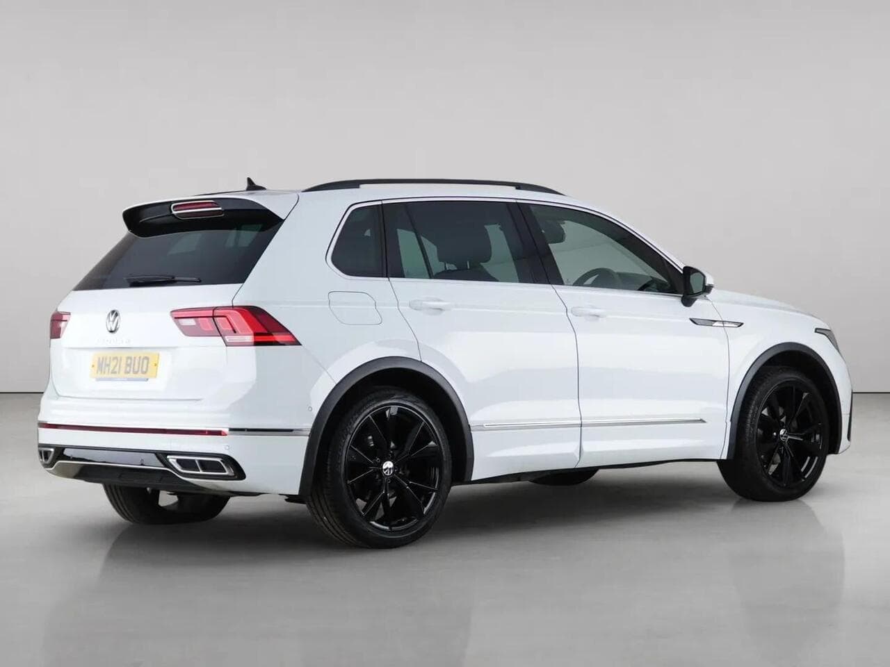 Volkswagen Tiguan thumbnail Rear Right