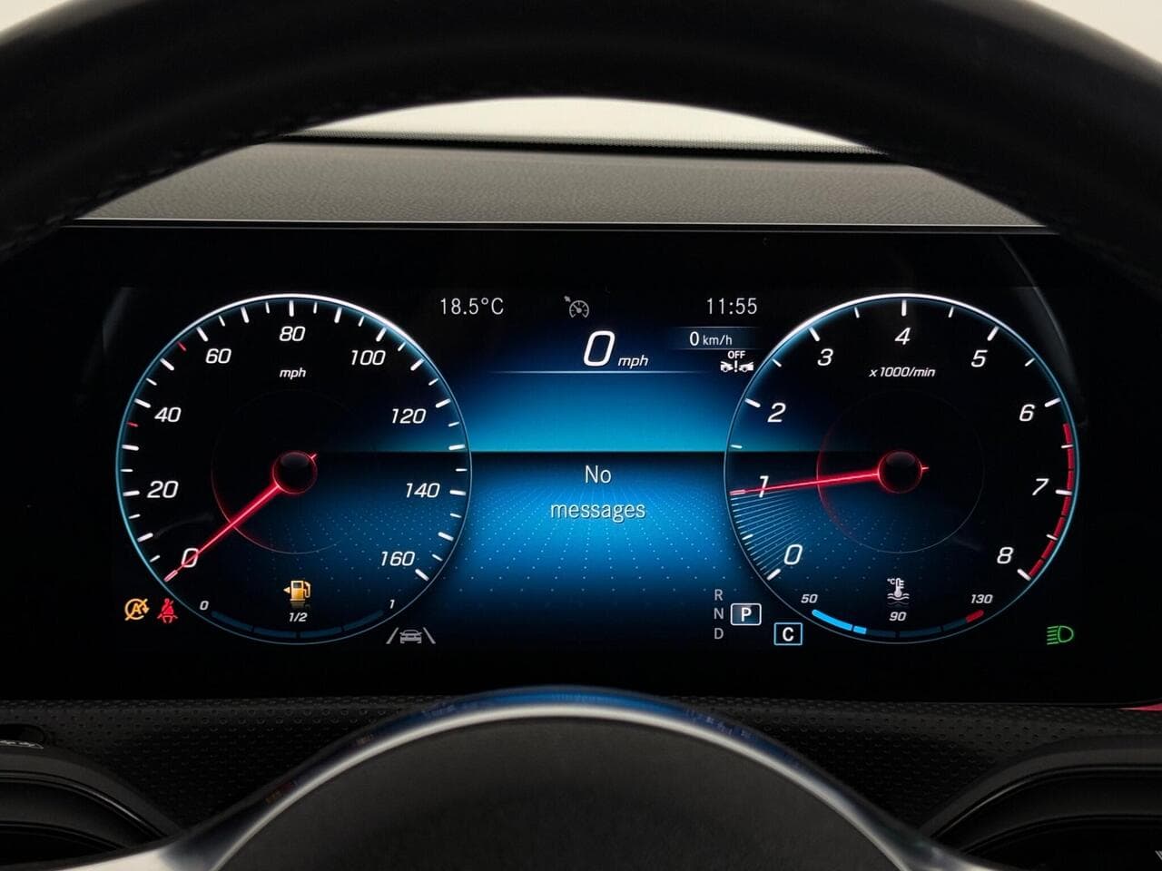 Mercedes-Benz CLA thumbnail Driver Instruments