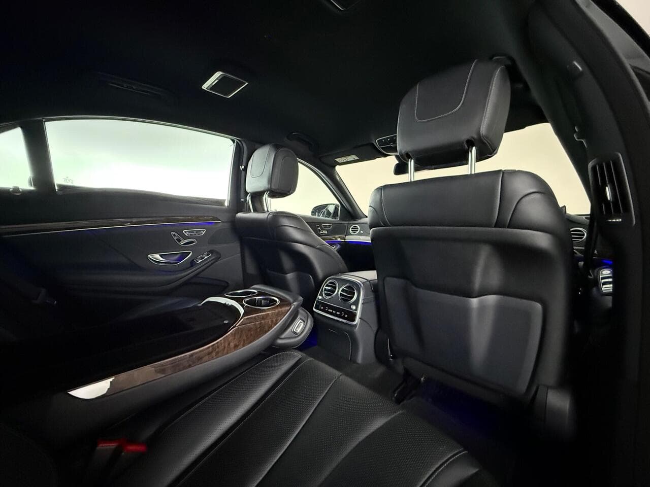 Mercedes-Benz S Class thumbnail Seat Front Passenger