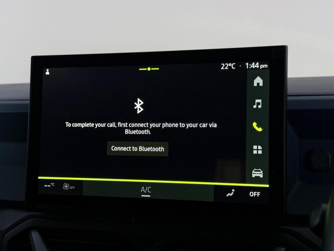 Dacia Duster thumbnail Infotainment System