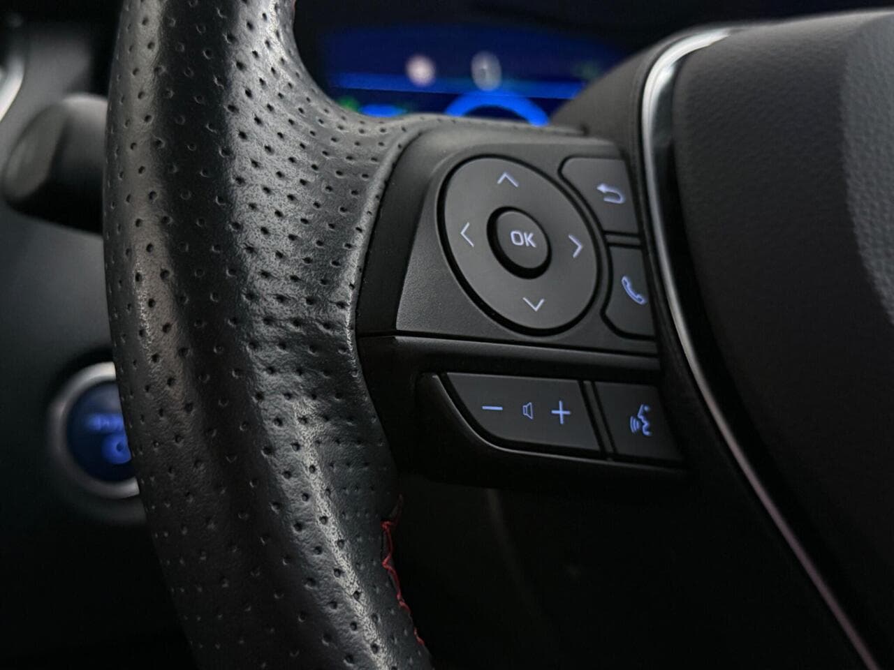 Toyota Corolla thumbnail Misc Controls