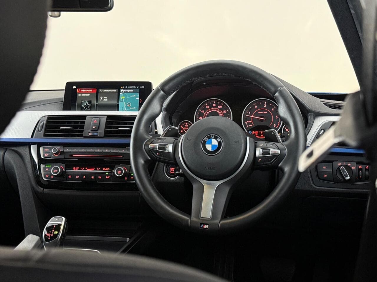 BMW 3 Series thumbnail Steering Wheel