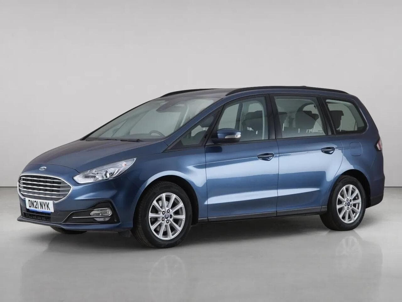 Ford Galaxy thumbnail Front Left