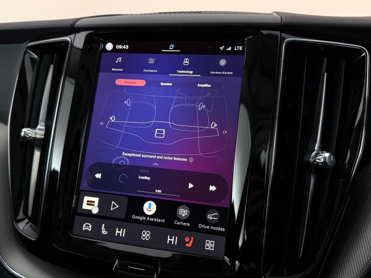 Volvo XC60 thumbnail Infotainment System