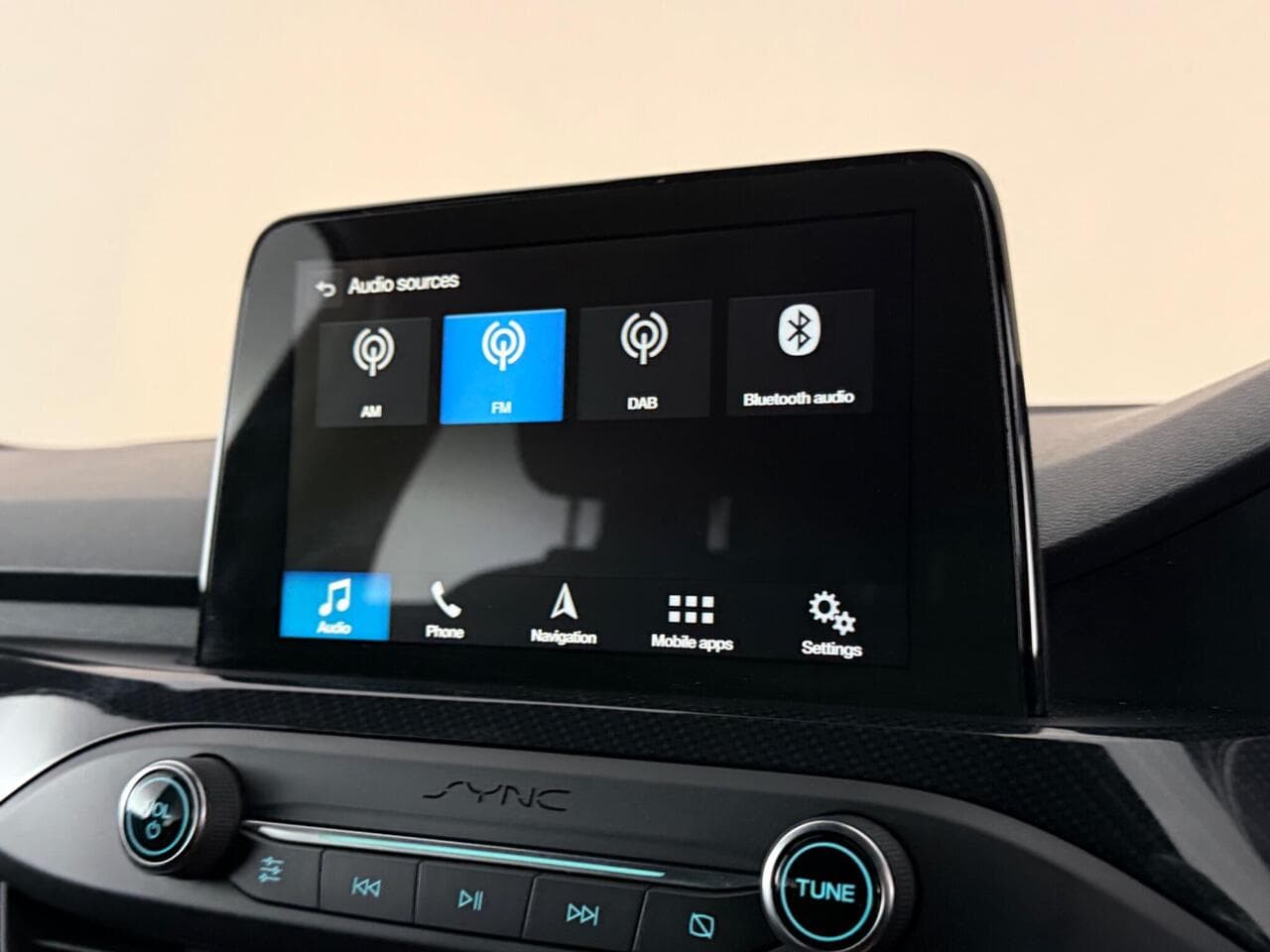 Ford Focus thumbnail Infotainment System