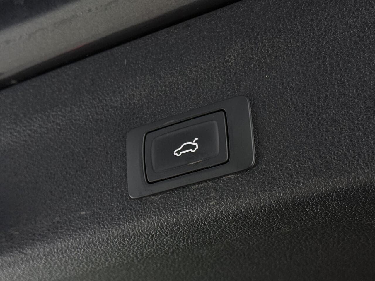 Audi A6 Avant thumbnail Misc Controls