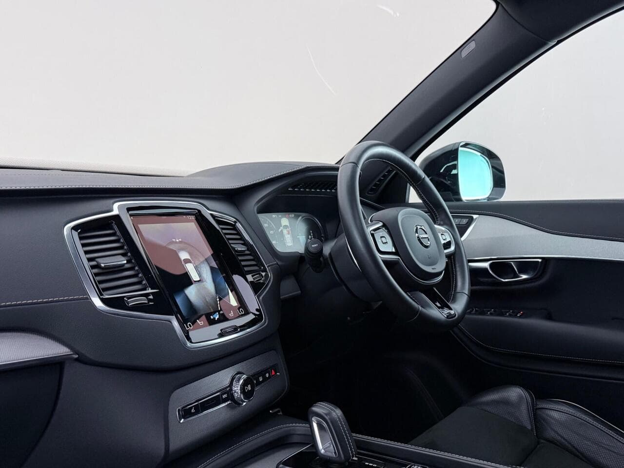 Volvo XC90 thumbnail Interior Front