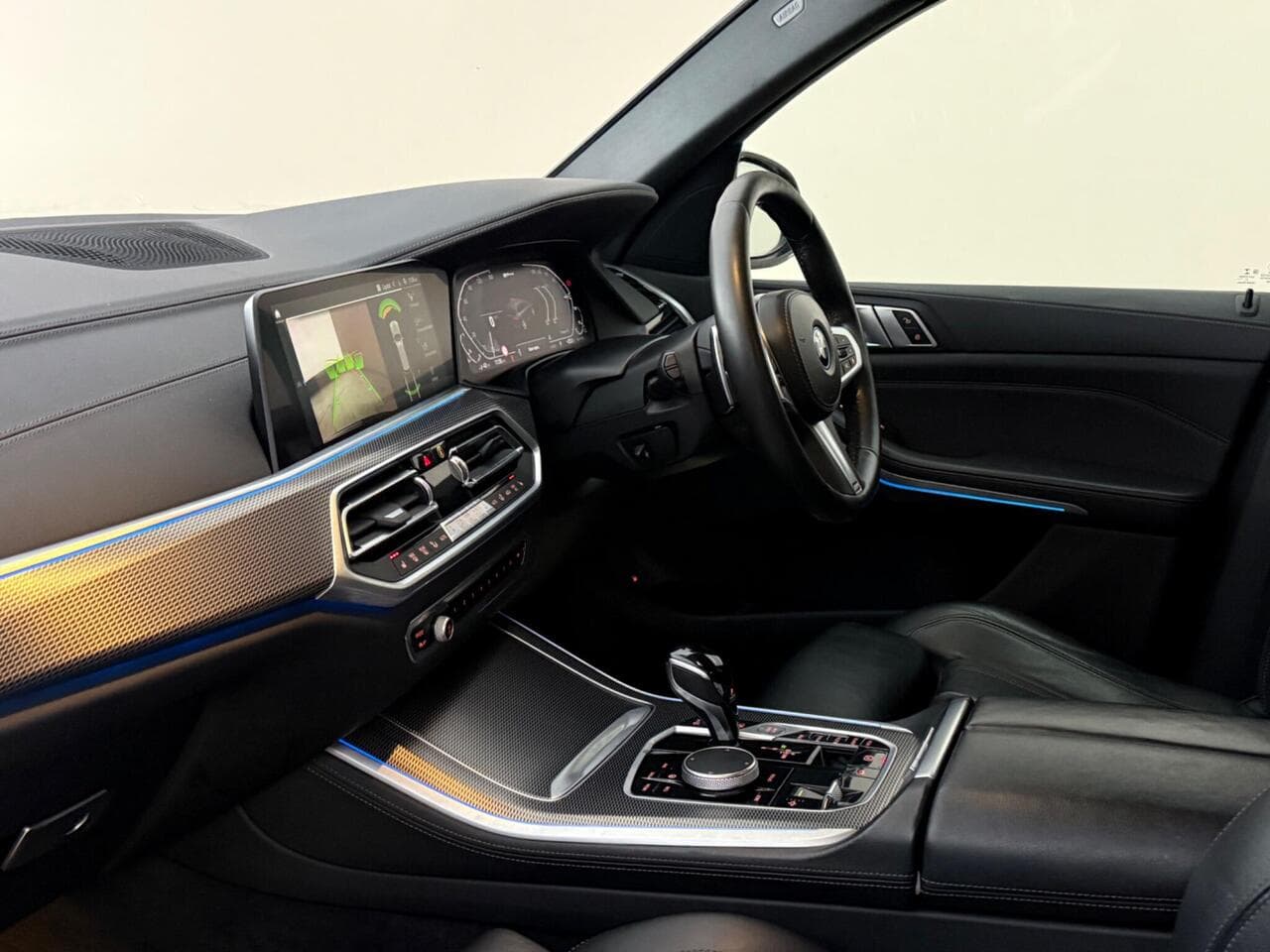 BMW X5 thumbnail Interior Front