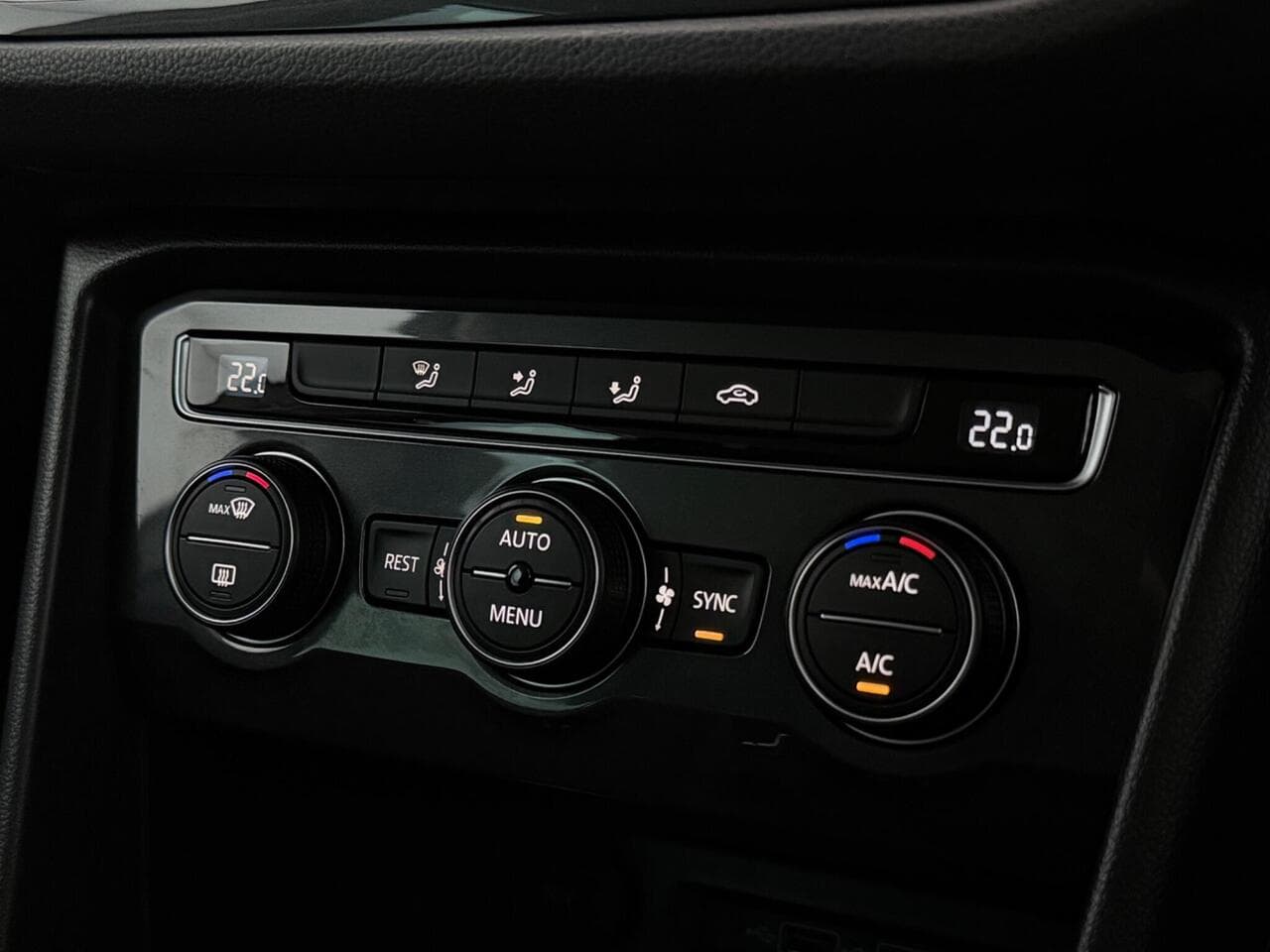 Volkswagen Tiguan thumbnail Misc Controls