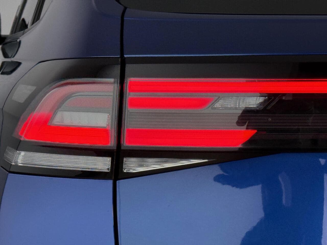 Volkswagen Taigo thumbnail Lights Rear