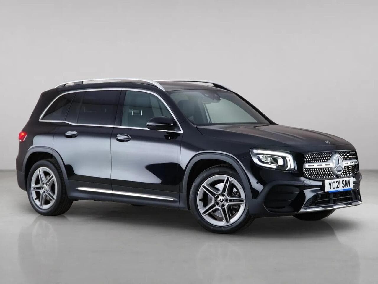 Mercedes-Benz GLB - Mercedes-Benz GLB 2.0 GLB220d AMG Line (Premium) 8G-DCT 4MATIC Euro 6 (s/s) 5dr (5 Seat)
