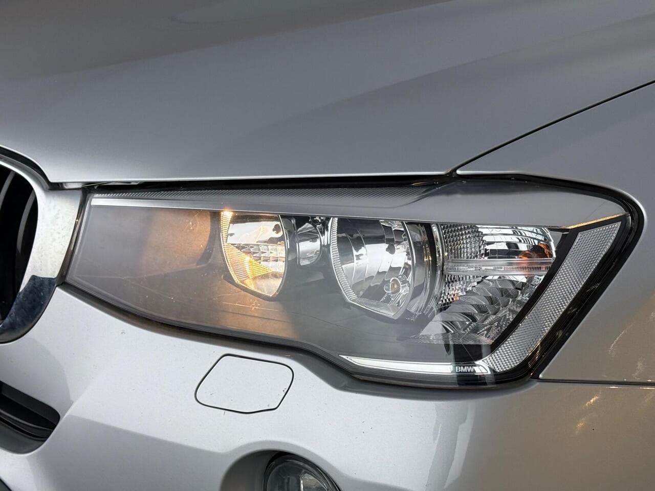 BMW X3 thumbnail Lights Front