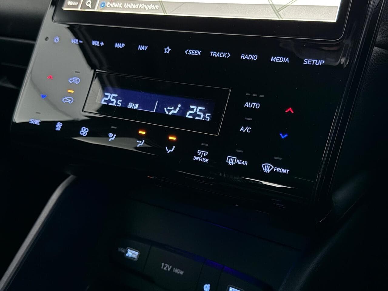 Hyundai TUCSON thumbnail Infotainment System