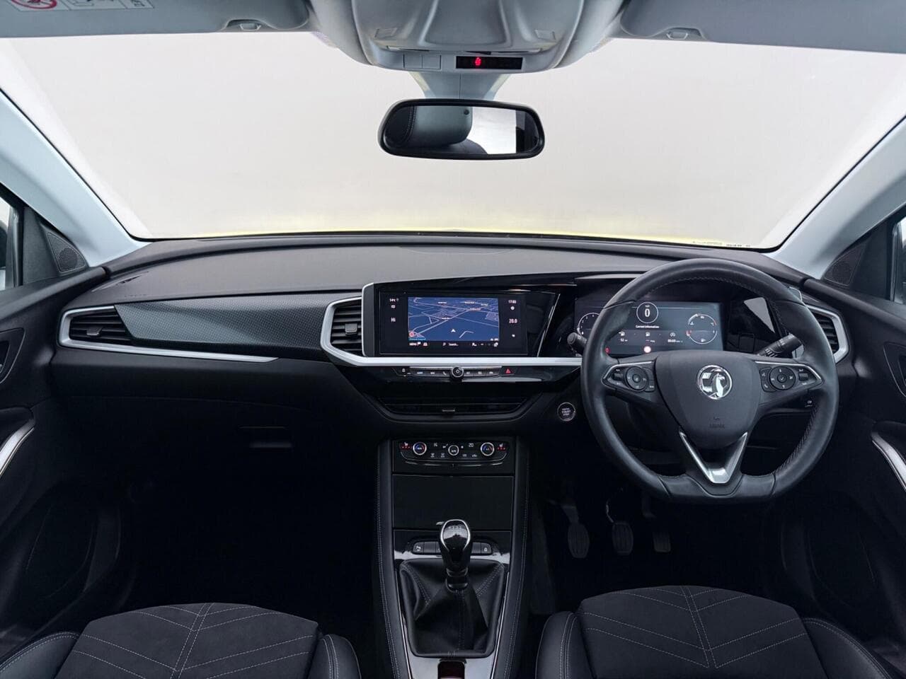 Vauxhall Grandland thumbnail Interior Front
