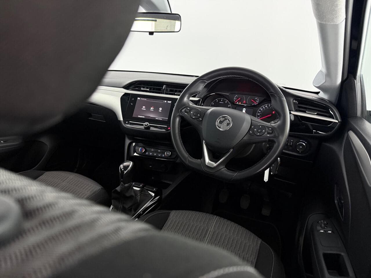 Vauxhall Corsa thumbnail Interior Front