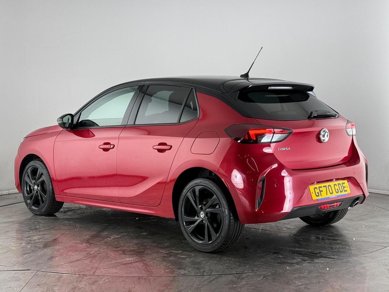 Vauxhall Corsa thumbnail Rear Left