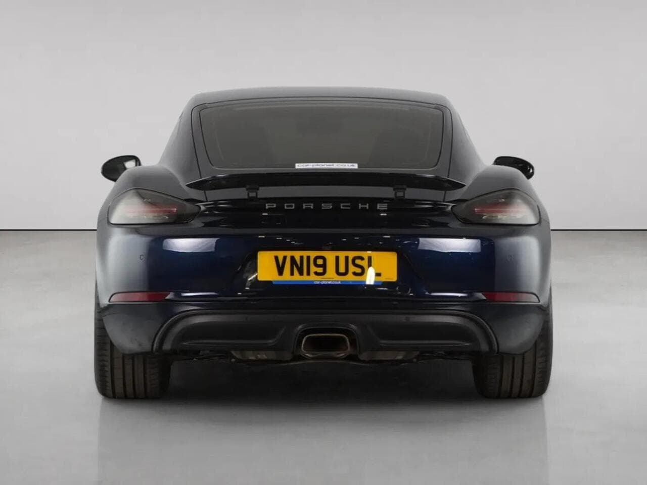Porsche 718 Cayman thumbnail Rear