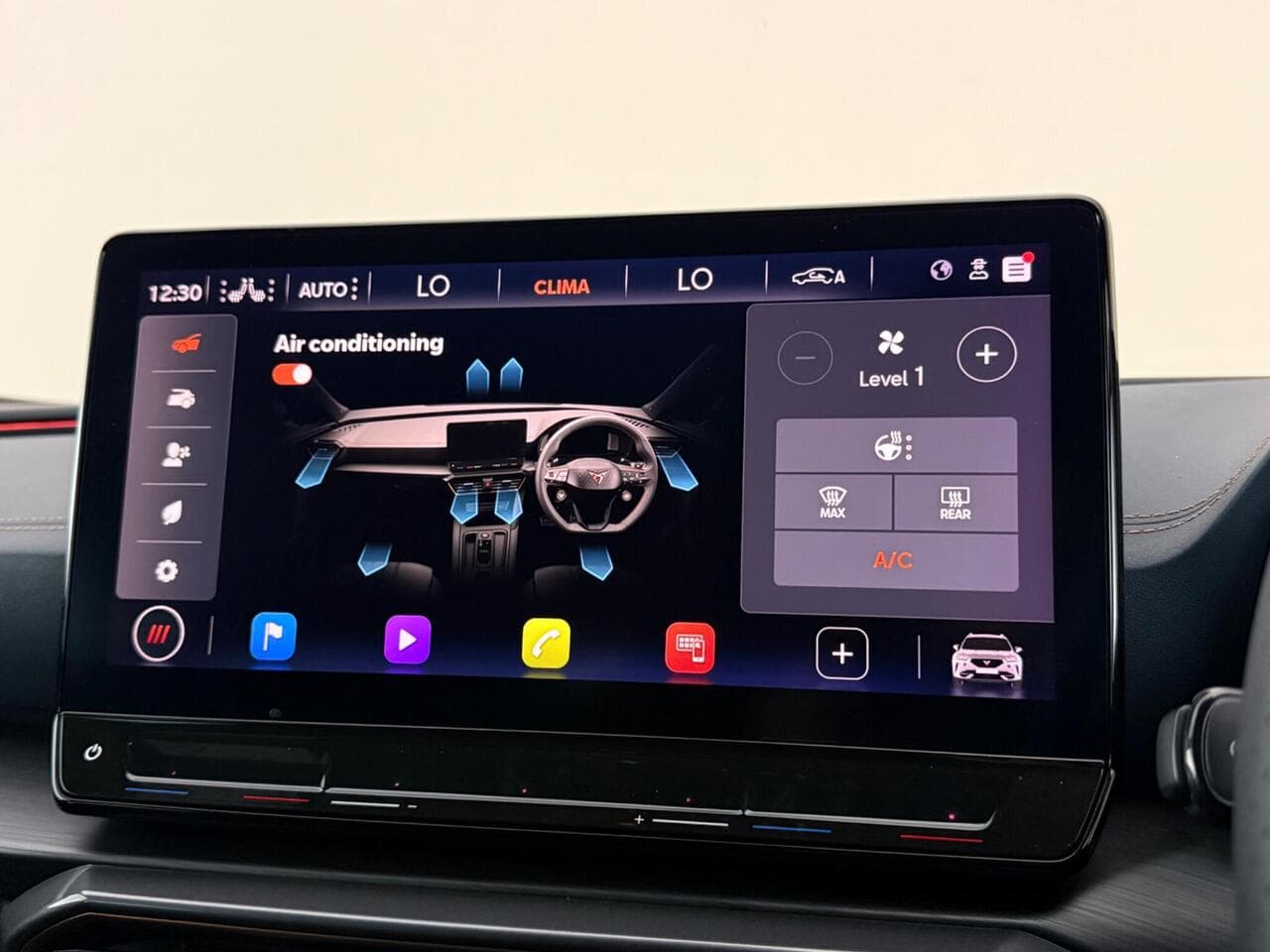 CUPRA Formentor thumbnail Infotainment System