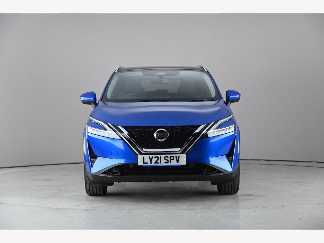 Nissan Qashqai thumbnail Front